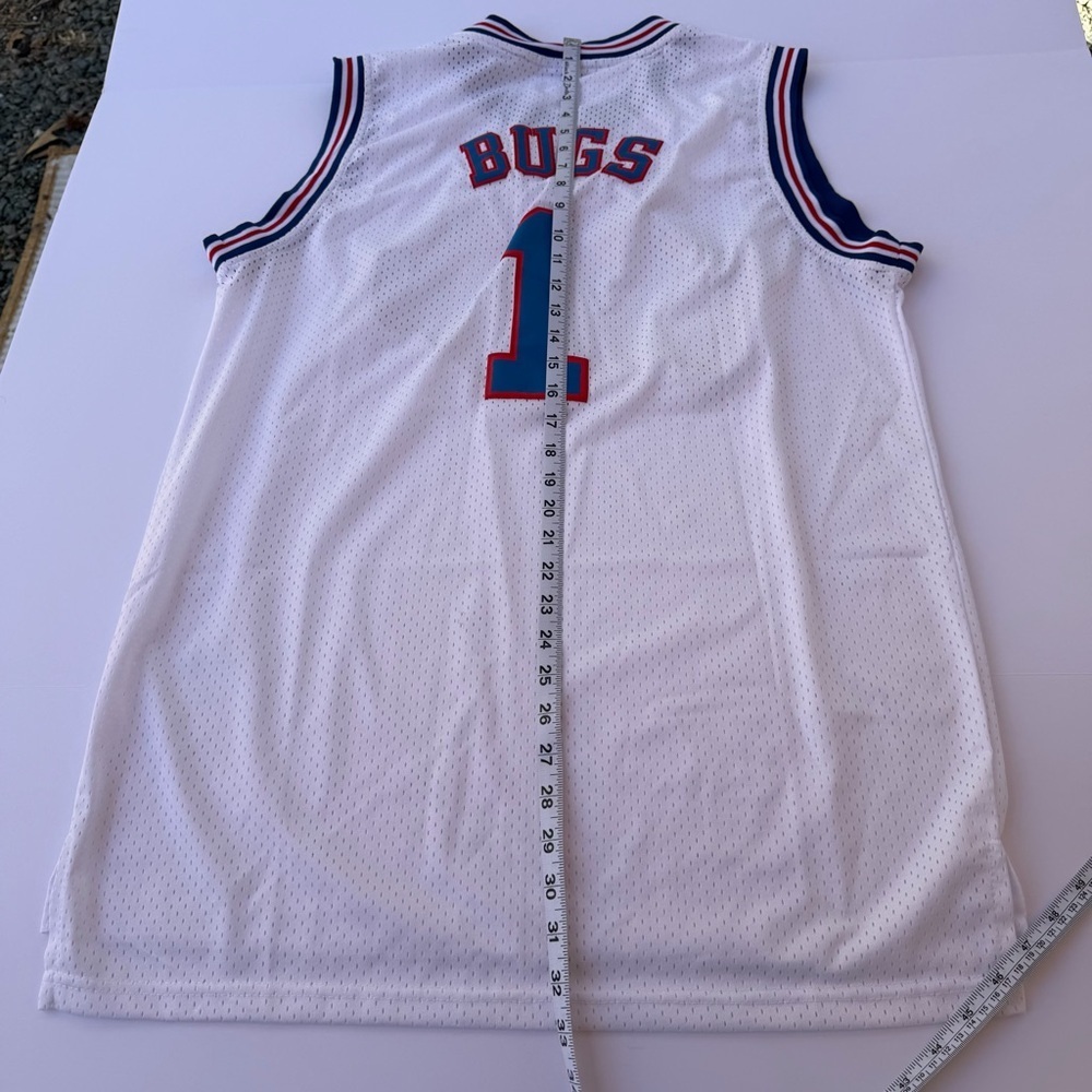 Vintage Tunes Squad Basketball Jersey Bugs Bunny Space Jam Size XL - Picture 6 of 6